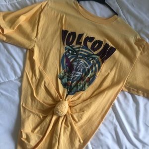 Yellow Volcom tee